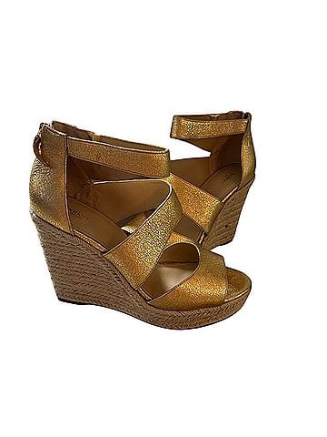 Botkier Julian Distressed Gold Wedges (view 2)
