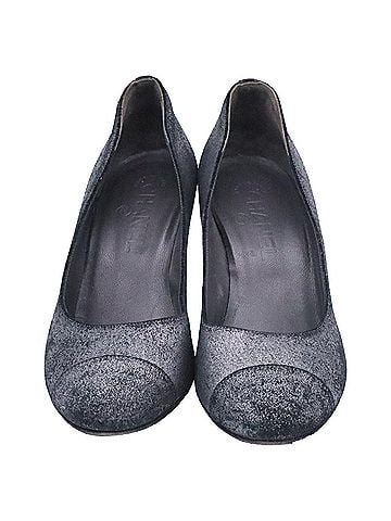 Chanel Chanel CC Distressed Accent Pumps in Grey Suede (view 2)