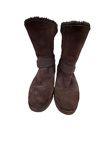 Ugg Boots (view 1)