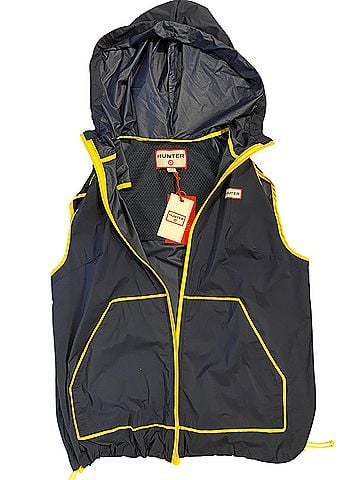 Hunter Vest (view 1)