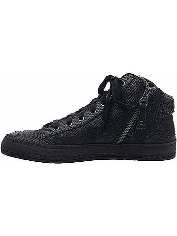 otBt Women's Roundtrip Sneakers (view 2)