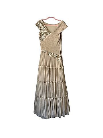 Tadashi Shoji Sovann Tulle Floral Applique Maxi Gown Cocktail Dress (view 2)