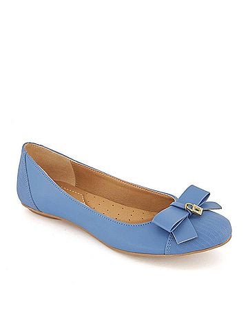 Andrea Women's Ballerinas With Bow And Golden Lock Charm Flats (view 2)
