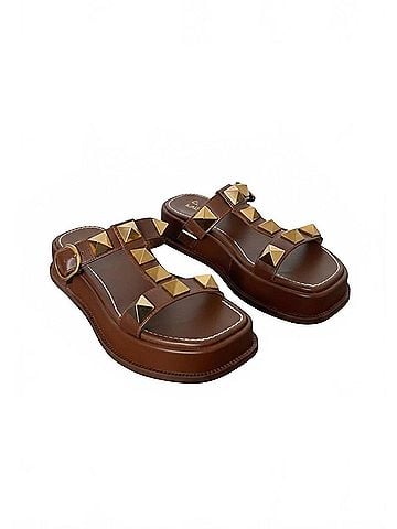 All Black Women's Pyramid T Sandal (view 2)