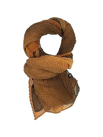 V.Fraas Women's Ombre Plisse Scarf (view 2)
