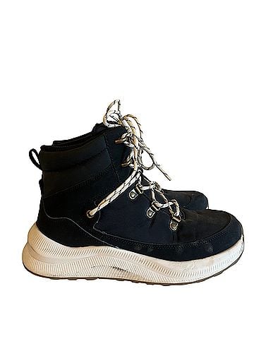 Target Boots (view 2)