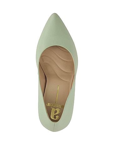 Andrea Women's Pointed Toe Pump (view 2)