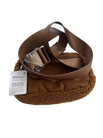 Lululemon Athletica Belt Bag (view 2)
