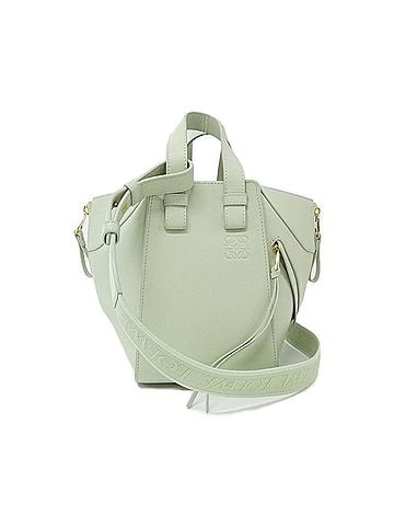 Loewe LOEWE Hammock Compact A538H13X26 Shoulder Bag (view 1)