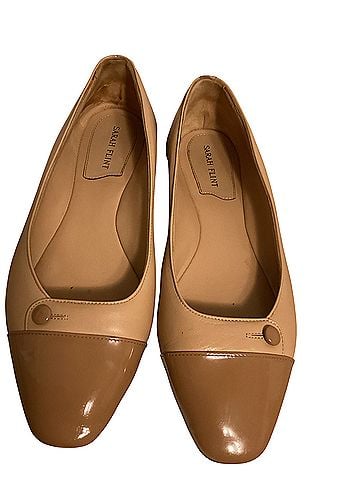 Sarah Flint Flats (view 2)