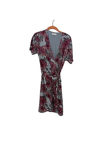 Aritzia Wallace Casual Dress (view 1)