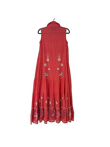 Chufy Plant Magick Verbena Embroidered Maxi Dress Casual Dress (view 2)