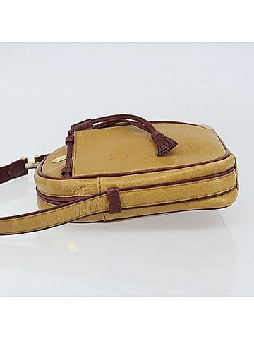 Cartier Tasseled Must De  Crossbody Bag Leather Yellow Leather Shoulder Bag Bag (view 2)