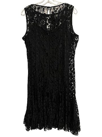 Teri Jon by Rickie Freeman Cocktail Dress (view 2)