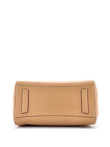 Givenchy Antigona Bag Leather Medium (view 2)