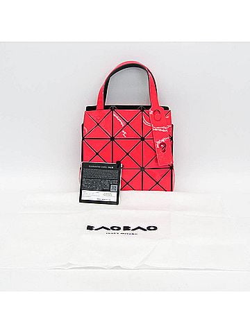 Issey Miyake Issey Miyake BAOBAO Carat BB41-AG610-24 Women,Men Polyester,Faux Leather Handbag Pink (view 2)