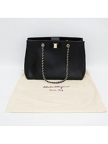 Salvatore Ferragamo Salvatore Ferragamo Vara Chain Shoulder Tote GF-21 F561 Women's Leather Tote Bag Black (view 2)