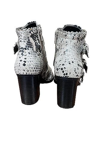 Steve Madden Steve Madden Boots (view 2)