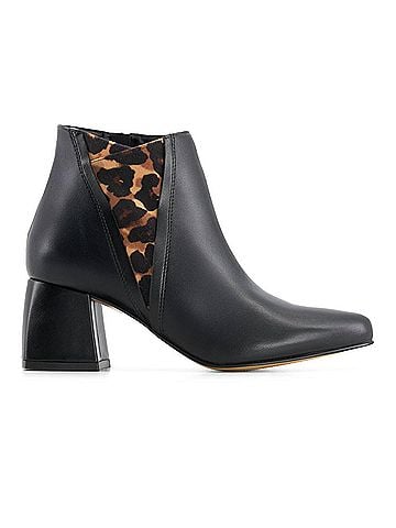Andrea Women's Pointed Toe Fashion Booties (view 1)
