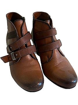 Taos Alto Ankle Boots (view 2)