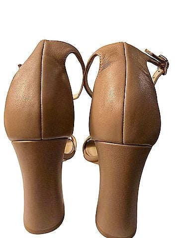 Steve Madden Krisha Tan Leather

Brown Heels (view 2)