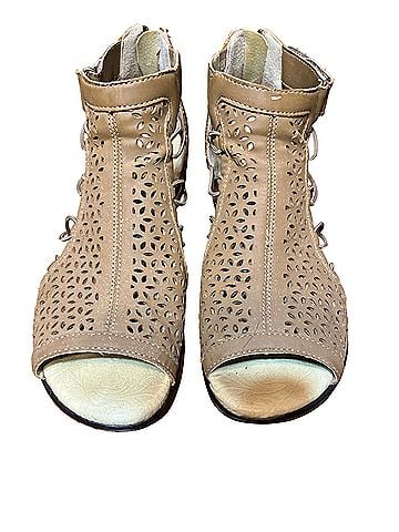 JBU Ankle Boots (view 1)