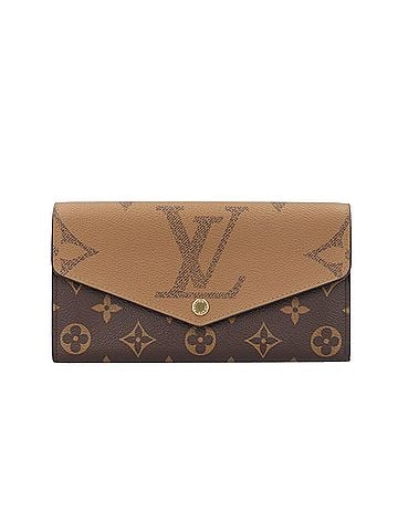Louis Vuitton Louis Vuitton Portefeuille Sarah Monogram Giant Reverse Long Wallet, Canvas M80726, Women's, Pre-owned. (view 1)