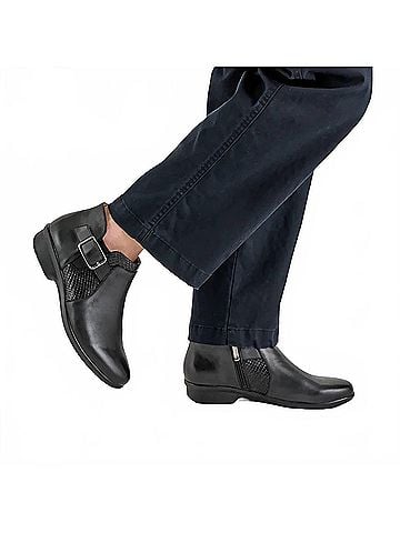 Dansko Women's Carolyn Bootie (view 2)