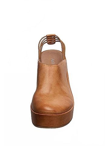 Antelope Women's Brooks Leather Mules (view 2)