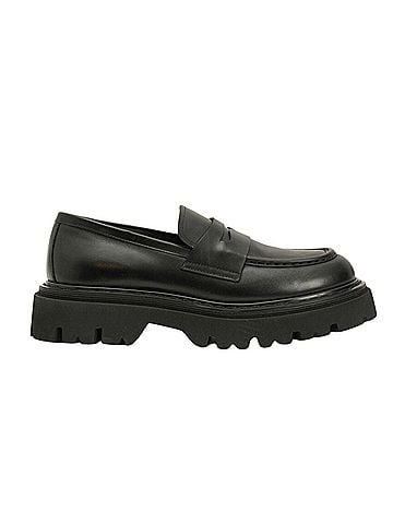 Closed Women's Round Toe Low Chunky Heel Loafer (view 1)