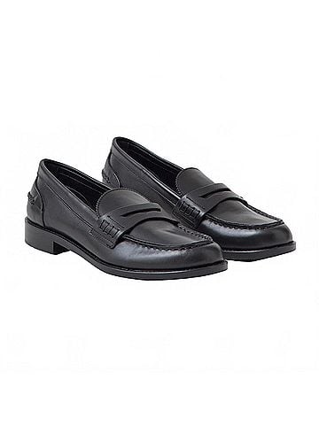 Closed Women's Almond Toe Low Block Heel Loafers (view 2)
