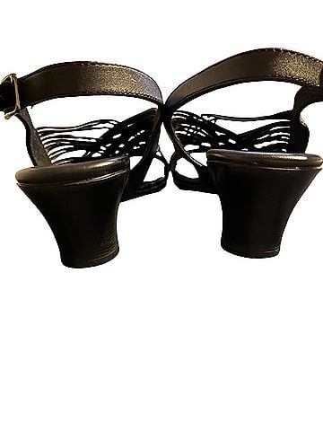 Munro American Marianna Sandals (view 2)