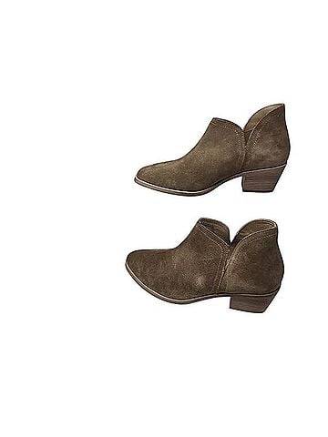 Nisolo Mia Ankle Boots (view 2)