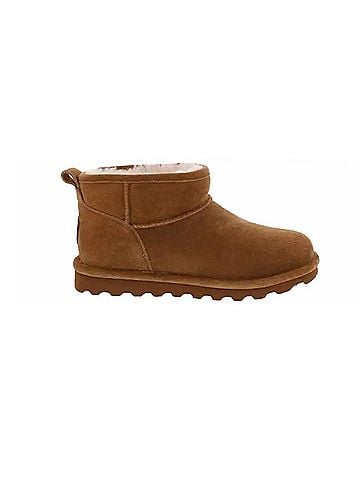 Bearpaw Women's Shorty Ankle Boot (view 1)