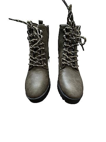 Seven7 Ankle Boots (view 1)