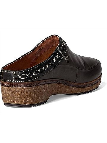 Pikolinos Women's Granada Clogs (view 2)