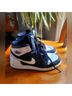 Nike Black White Sneakers Size 4 1/2 - photo 4