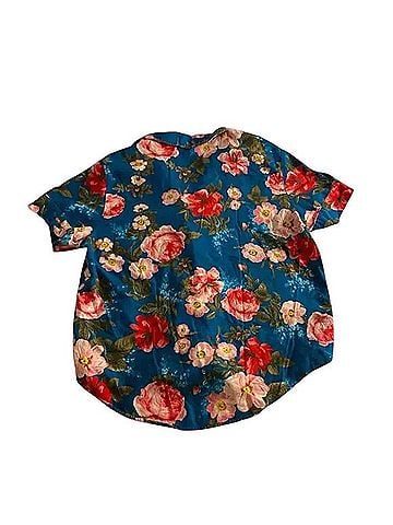 Victoria's Secret Short Sleeve T-Shirt (view 2)
