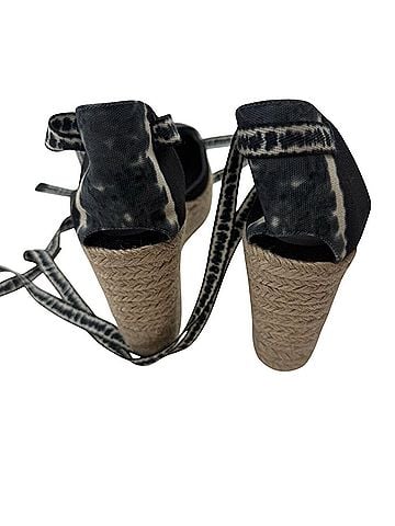 Castaner Wedges (view 2)