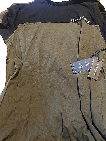 Kenneth Cole Short Sleeve T-Shirt (view 2)