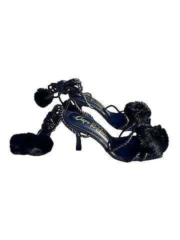 Cape Robbin Heels (view 2)