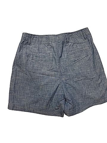 Gap Shorts (view 2)