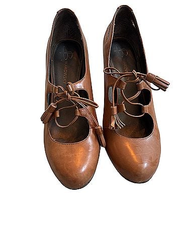 B Makowsky Heels (view 1)