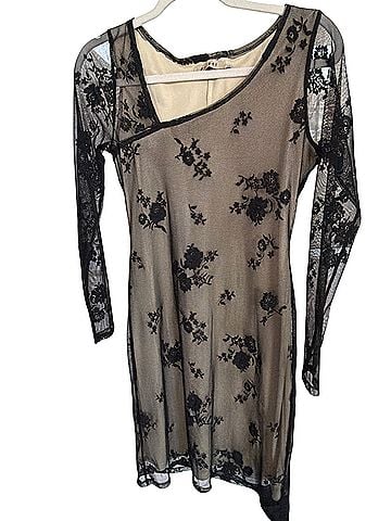 Poleci Cocktail Dress (view 2)