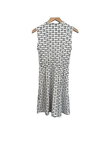 Banana Republic Casual Dress (view 2)