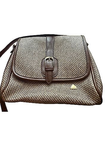 Liz Claiborne Leather Messenger (view 1)