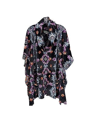 American Vintage Poncho (view 1)