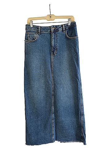 Zara Denim Skirt (view 1)