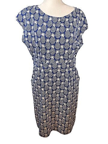 Boden Florrie Casual Dress (view 1)