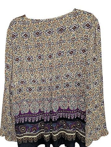 DressBarn Long Sleeve T-Shirt (view 2)